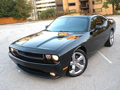 Used 2012 Dodge Challenger SXT Plus