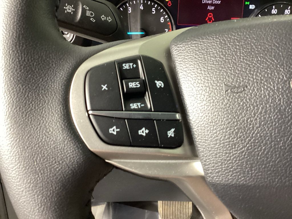 Used 2024 Ford Explorer XLT w/ Class IV Trailer Tow Package AWD/4WD image 25