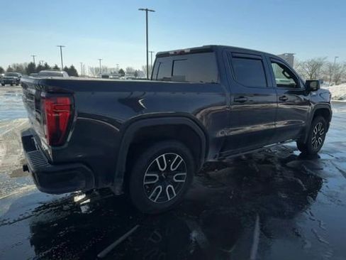 Used 2022 GMC Sierra 1500 AT4 w/ AT4 Premium Package image 8