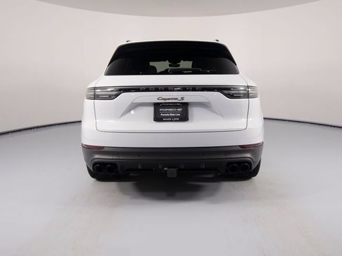 Certified 2023 Porsche Cayenne S Platinum AWD/4WD image 10