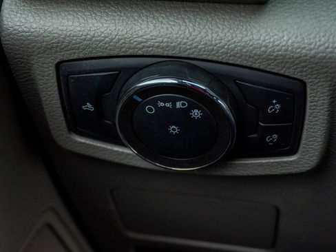 Used 2020 Ford F250 XLT AWD/4WD image 28