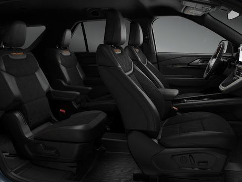 New 2026 Ford Explorer Tremor w/ Tremor Ultimate Package AWD/4WD image 28