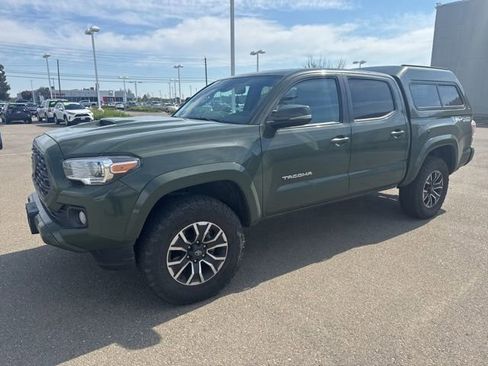 Used 2021 Toyota Tacoma TRD Sport w/ TRD Premium Sport Package image 2