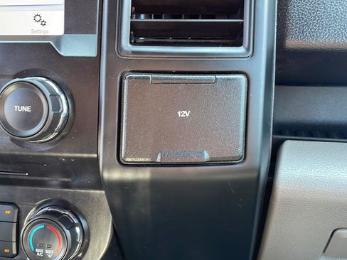 Used 2018 Ford F150 XL w/ Equipment Group 101A Mid RWD image 24