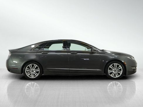 Used 2016 Lincoln MKZ AWD image 6