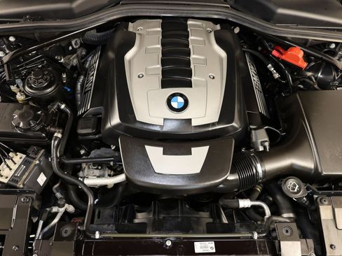 Used 2008 BMW 650i Convertible RWD image 36