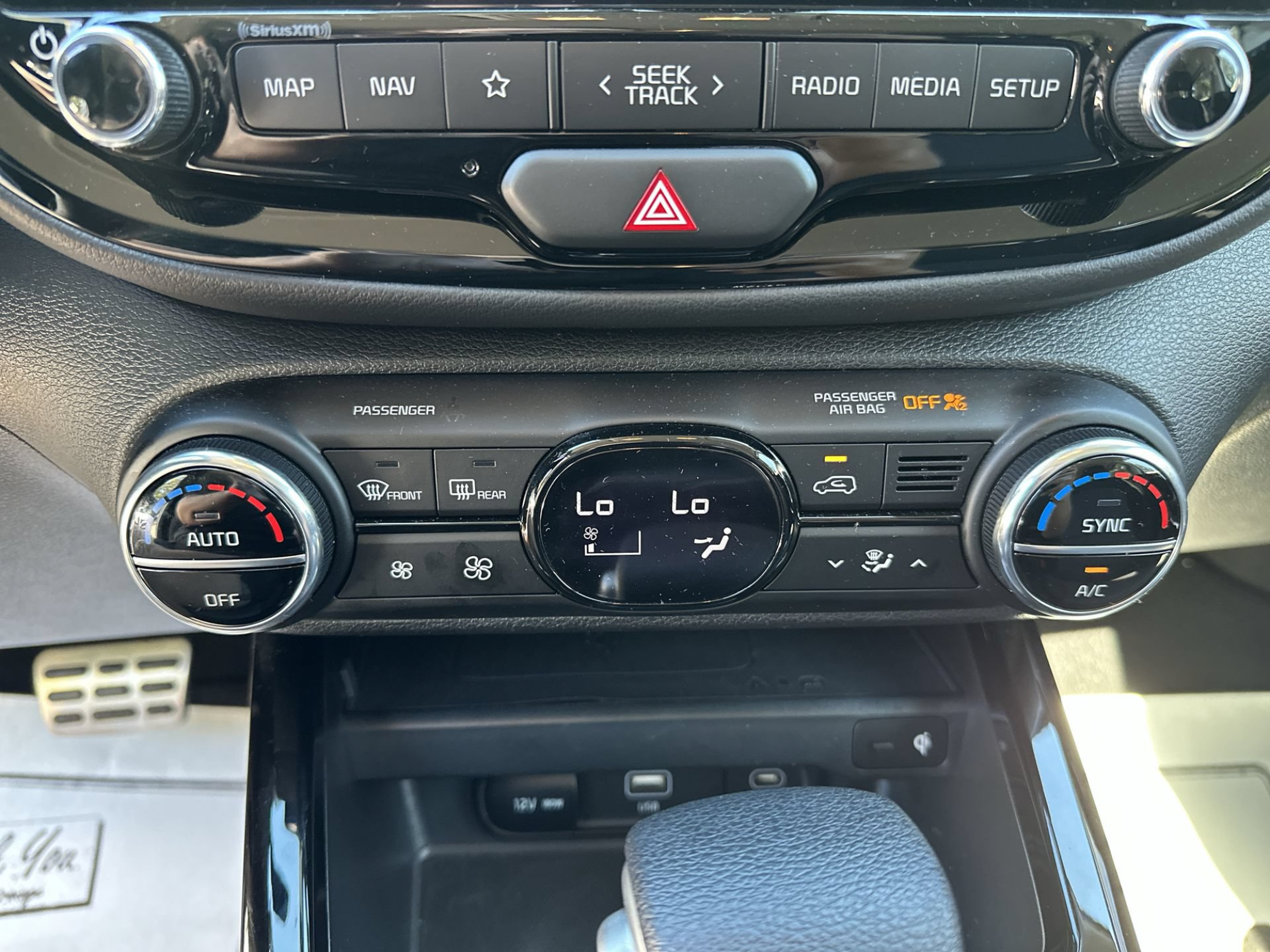 Used 2024 Kia Soul S FWD image 16