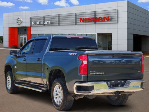 Used 2021 Chevrolet Silverado 1500 LT AWD/4WD image 5