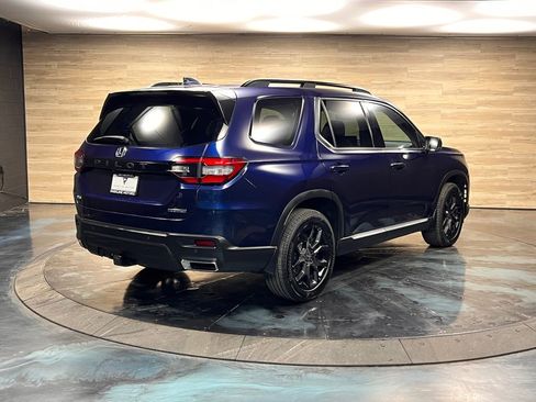 Used 2025 Honda Pilot Touring image 28