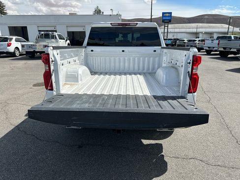Used 2023 Chevrolet Silverado 1500 LTZ w/ LTZ Premium Package AWD/4WD image 13