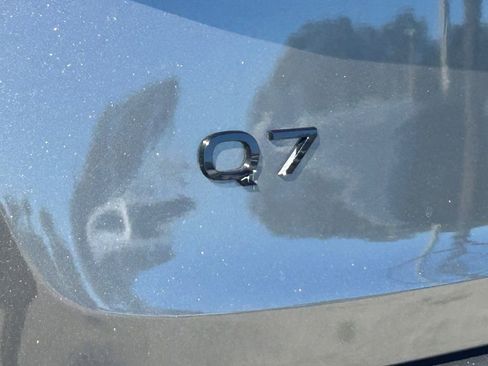 Used 2025 Audi Q7 3.0T Premium Plus image 21