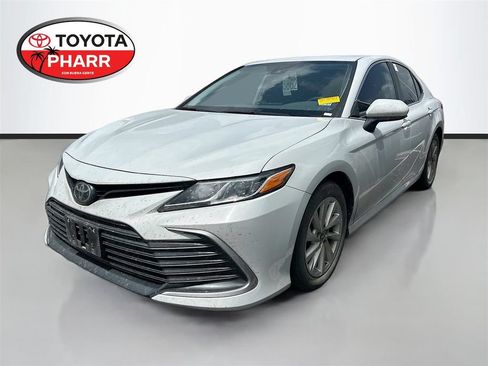 Used 2023 Toyota Camry LE FWD image 1