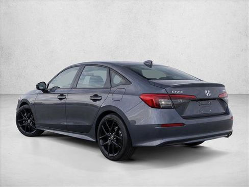 Used 2024 Honda Civic Sport image 5