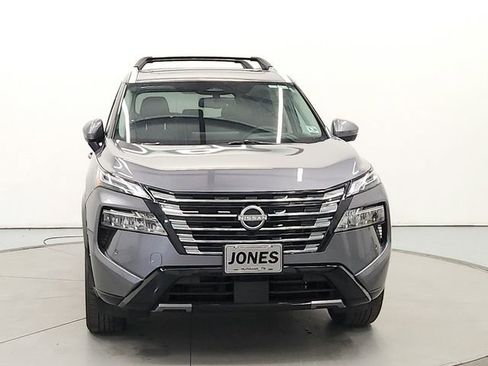 Used 2026 Nissan Rogue Platinum w/ Platinum Premium Package AWD/4WD image 2