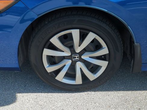 Used 2023 Honda Civic LX image 12