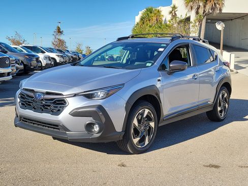 Used 2024 Subaru Crosstrek 2.5i Limited image 8