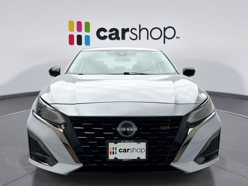 Used 2023 Nissan Altima 2.5 SR AWD/4WD image 8