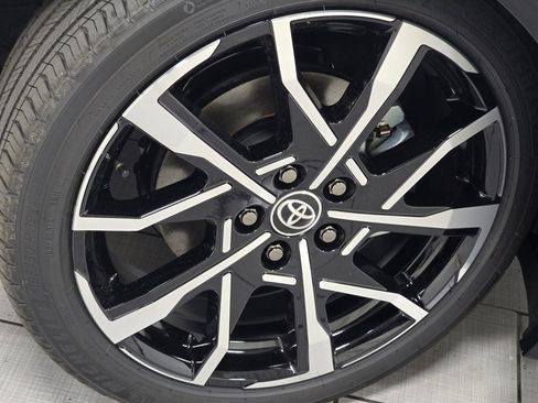 New 2026 Toyota Prius Plug-In Hybrid image 12