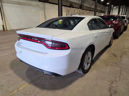 Used 2021 Dodge Charger SXT w/ Leather Interior Group image 2