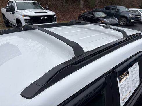 Used 2024 Chevrolet TrailBlazer ACTIV w/ Driver Confidence Package image 12