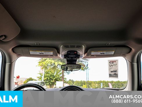 Used 2022 MINI Cooper SE image 50