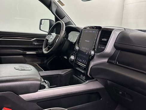 Used 2025 RAM 1500 Laramie w/ Sport Appearance Package image 39