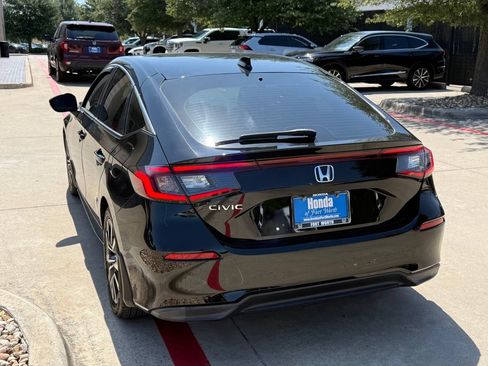 Used 2022 Honda Civic EX-L image 3