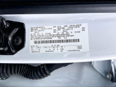 Certified 2018 Ford F150 XL w/ Equipment Group 101A Mid image 29