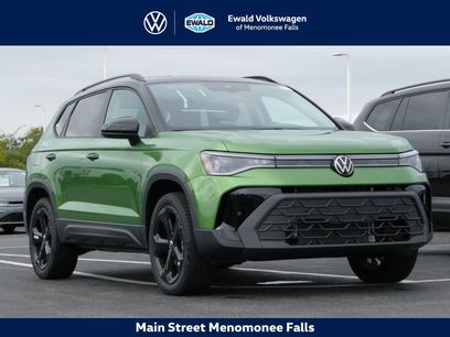 New 2025 Volkswagen Taos SE