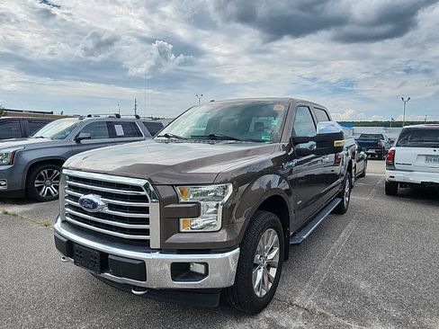 Used 2017 Ford F150 XLT w/ Equipment Group 302A Luxury AWD/4WD image 1