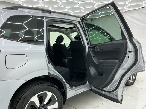 Used 2018 Subaru Forester 2.5i Premium AWD/4WD image 23