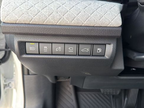 New 2026 Toyota Camry XLE AWD/4WD image 19