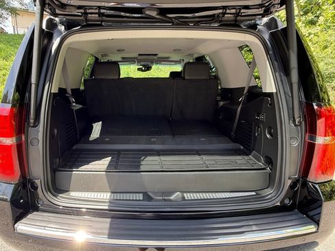 Used 2020 Chevrolet Tahoe Premier RWD image 23