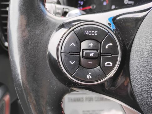 Used 2020 Kia Soul GT-Line Turbo FWD image 9
