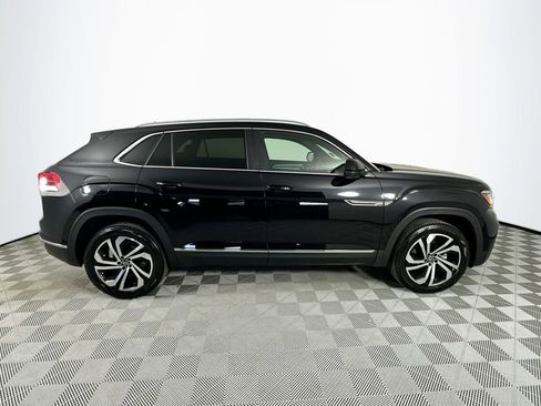 Used 2022 Volkswagen Atlas Cross Sport SEL image 8