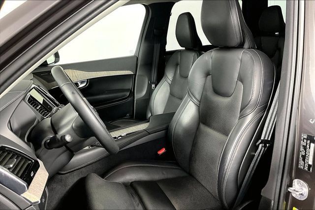 Used 2024 Volvo XC90 B6 Ultimate AWD/4WD image 26