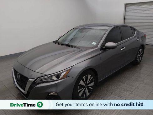 Used 2021 Nissan Altima 2.5 SV w/ SV Premium Package FWD image 1