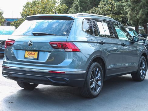 Used 2023 Volkswagen Tiguan SE FWD image 6
