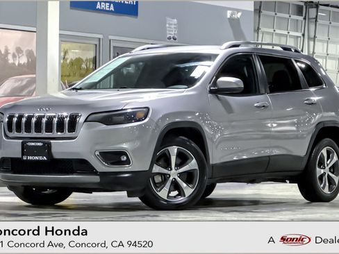 Used 2019 Jeep Cherokee Limited image 1