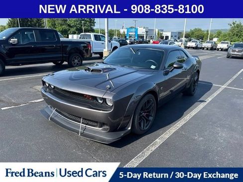 Used 2021 Dodge Challenger R/T Scat Pack RWD image 3