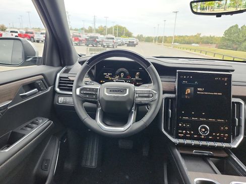 New 2026 GMC Acadia Denali w/ Super Cruise Package image 10