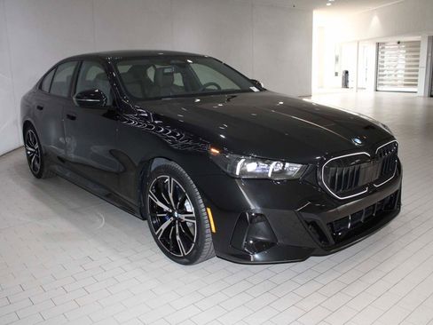 New 2026 BMW 530i w/ M Sport Package image 7