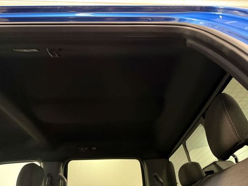 Used 2022 Ford F150 XLT w/ Equipment Group 302A High image 10