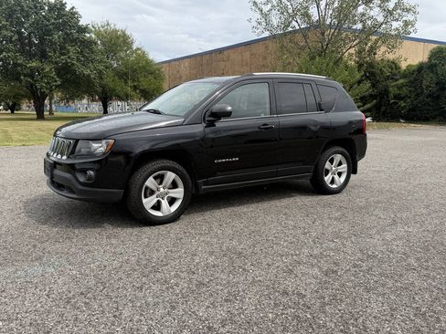 Used 2014 Jeep Compass Sport w/ Power Value Group FWD image 1