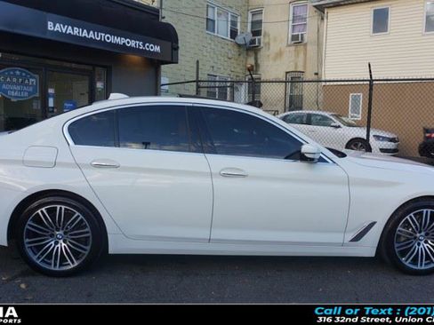 Used 2017 BMW 540i xDrive 540i xDrive Sedan image 8