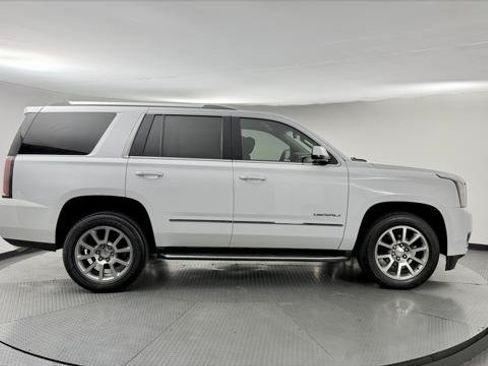 Used 2020 GMC Yukon Denali w/ Open Road Package AWD/4WD image 9