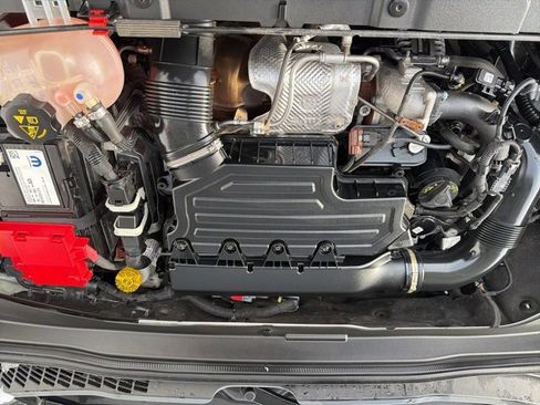 Used 2023 Jeep Renegade Latitude image 13