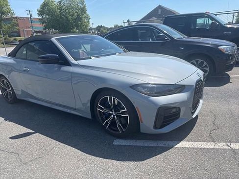 Certified 2022 BMW M440i Convertible RWD image 4
