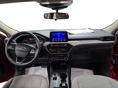 Used 2020 Ford Escape SE image 6