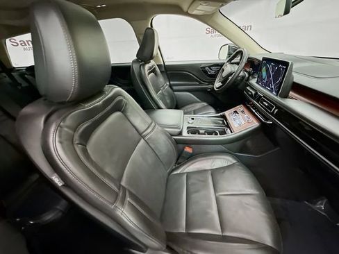 Used 2022 Lincoln Aviator Reserve w/ Elements Package Plus image 30